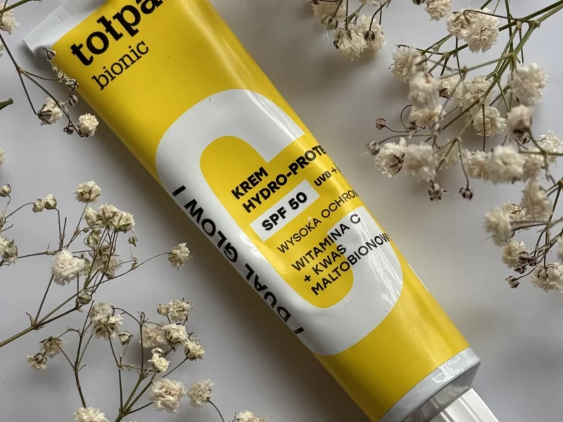 Krem hydro-protect SPF50 Dual Glow od Tołpa - moja opinia