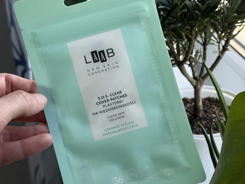 Plasterki na niedoskonałości S.O.S. Clear Cover Patches od AA - działają